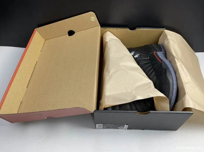 Jordan Utility 12 Air Black DC1062-006 0806